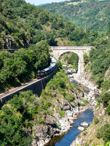 train ardeche vallee