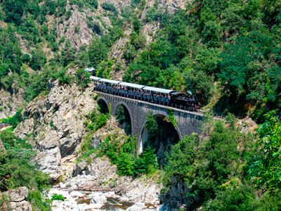 train ardeche voyage paysage