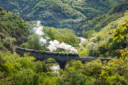 train ardeche voyage viaduc