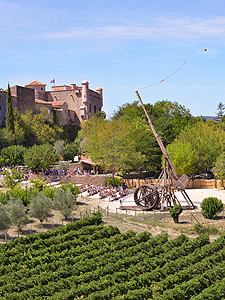 chateau des roure spectacle trebuchet